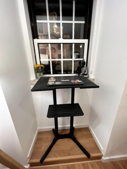 Appartamento Luxury Artistic Digital Nomad Getaway W/ Terrace Lisbona Esterno foto